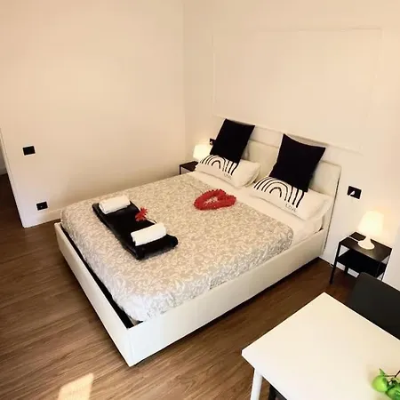 Daire Urban Center Iii Easy Parking Near Tram *